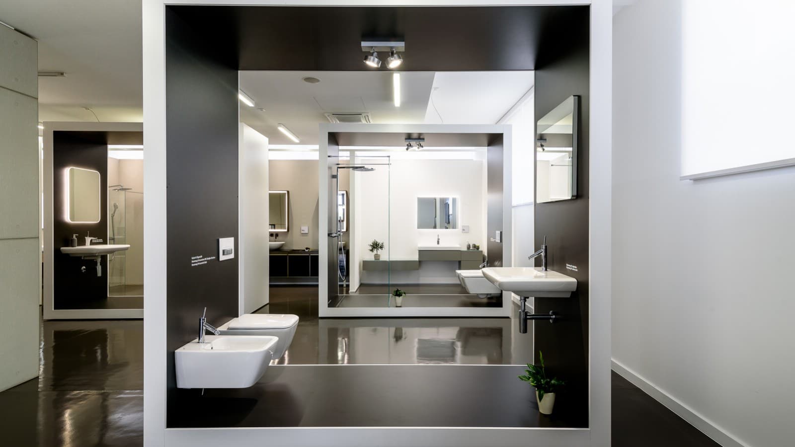 Izložbeni salon u Zagrebu_1 Izložbeni salon u Zagrebu_1