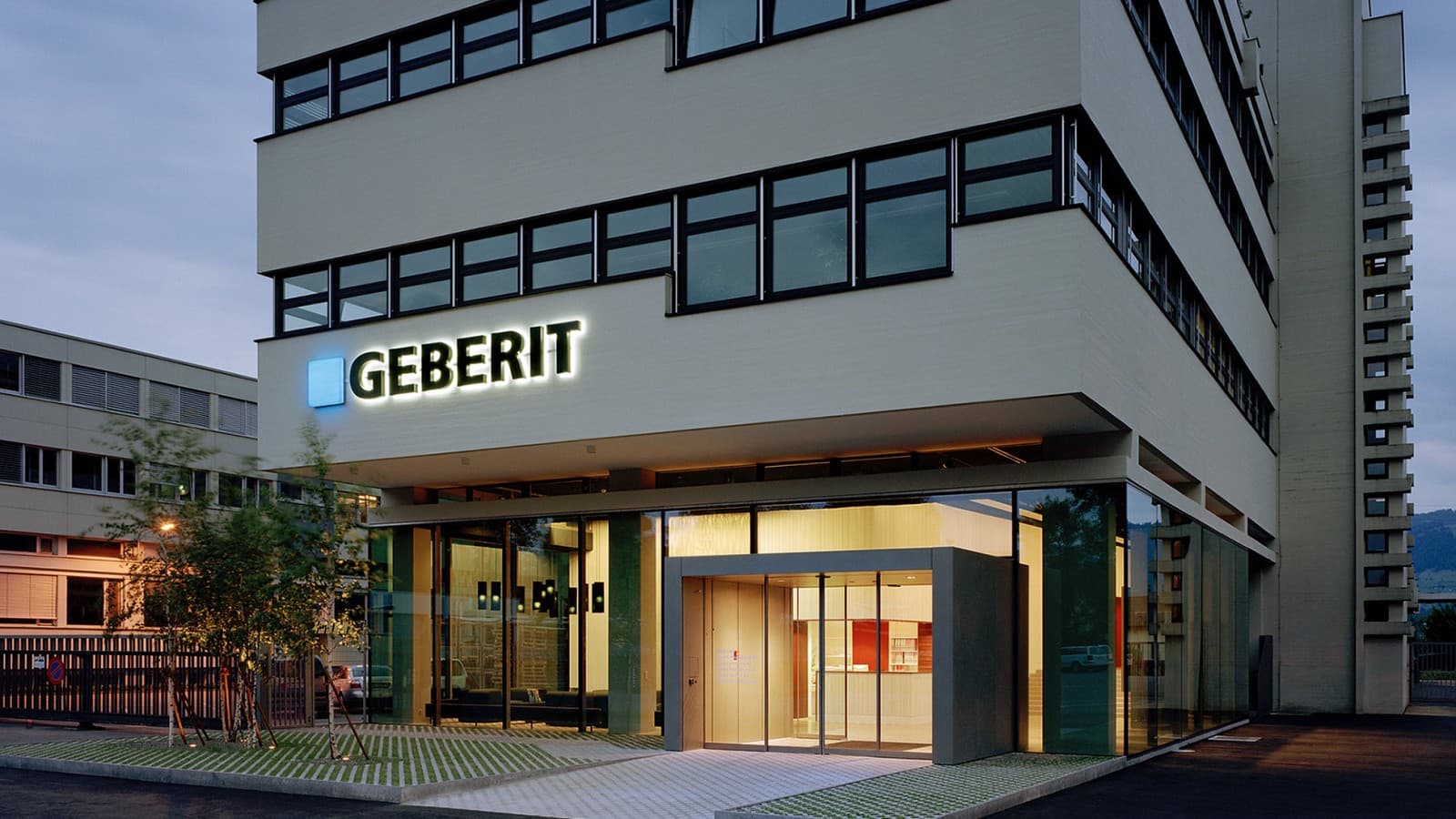 Geberit u Joni, Švicarska Geberit u Joni, Švicarska